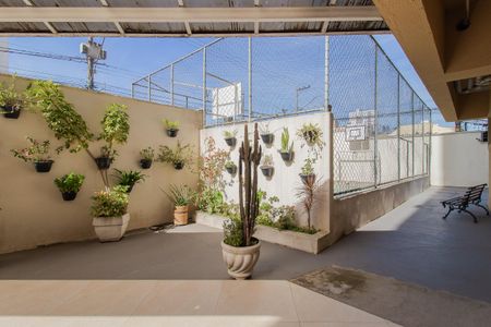 Apartamento para alugar com 73m², 2 quartos e 1 vagaÁrea comum