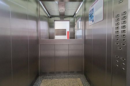 Apartamento para alugar com 73m², 2 quartos e 1 vagaelevador