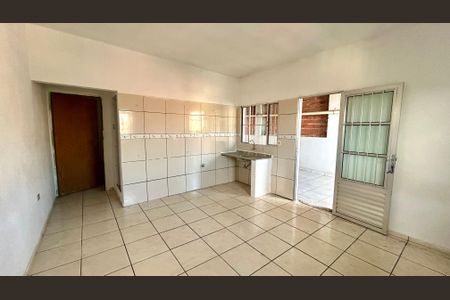Casa para alugar com 30m², 1 quarto e sem vagaCozinha