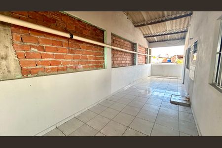 Casa para alugar com 30m², 1 quarto e sem vagaQuintal