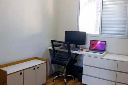 Apartamento à venda com 70m², 3 quartos e 1 vagaQuarto 2