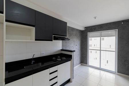 Sala/Cozinha/Área de Serviço  de apartamento para alugar com 1 quarto, 38m² em Vila Penteado, São Paulo