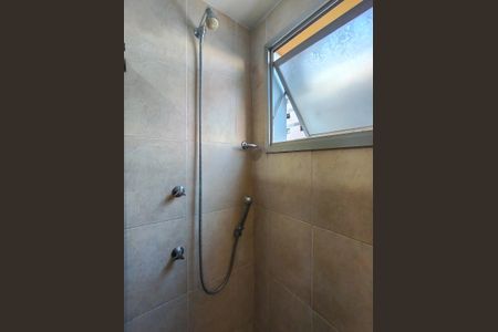 Apartamento para alugar com 69m², 2 quartos e 1 vagaBanheiro Corredor