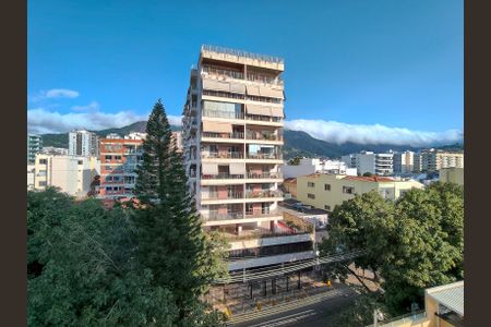 Apartamento para alugar com 69m², 2 quartos e 1 vagaVista do Quarto 2