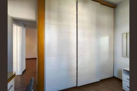 Apartamento para alugar com 69m², 2 quartos e 1 vagaQuarto 2