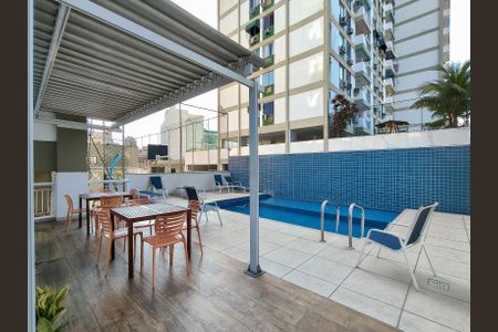 Apartamento para alugar com 69m², 2 quartos e 1 vagaÁrea comum - Piscina