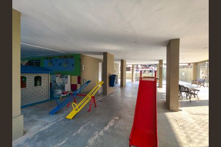 Apartamento para alugar com 69m², 2 quartos e 1 vagaÁrea comum - Playground