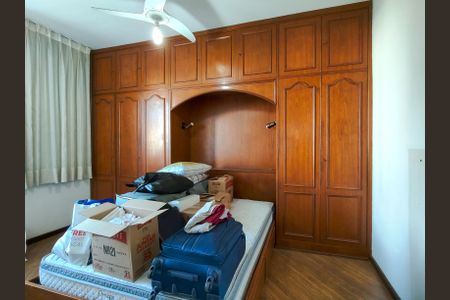 Quarto 1 de apartamento para alugar com 2 quartos, 69m² em Vila Isabel, Rio de Janeiro