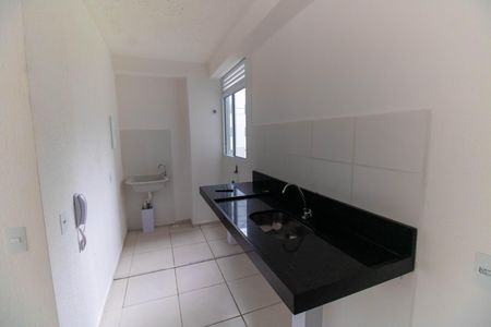 Sala de apartamento para alugar com 2 quartos, 36m² em Tribobó, São Gonçalo