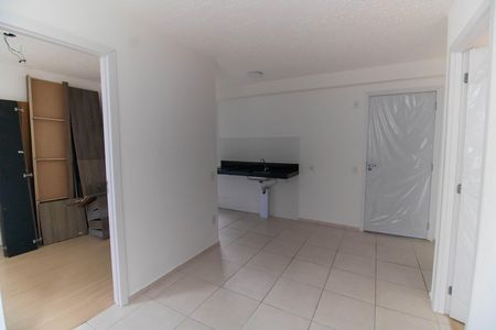 Sala de apartamento para alugar com 2 quartos, 36m² em Tribobó, São Gonçalo