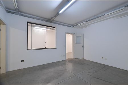 Casa à venda com 360m², 4 quartos e 2 vagasCopa