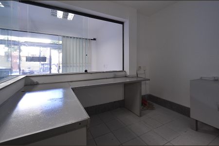 Casa à venda com 360m², 4 quartos e 2 vagasCozinha
