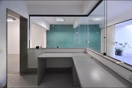 Casa à venda com 360m², 4 quartos e 2 vagasCozinha