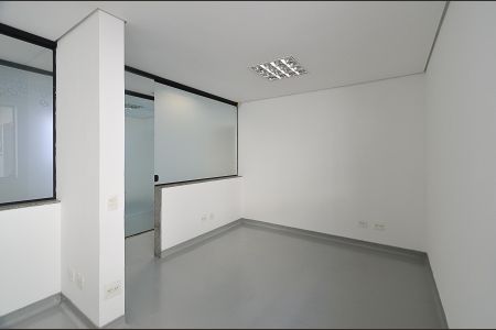 Casa à venda com 360m², 4 quartos e 2 vagasQuarto 2 Pavimento