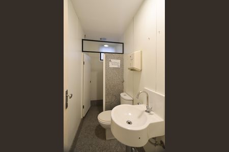 Casa à venda com 360m², 4 quartos e 2 vagasBanheiro Social