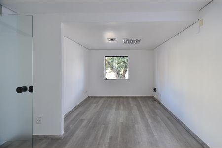 Casa à venda com 360m², 4 quartos e 2 vagasQuarto 2 Pavimento