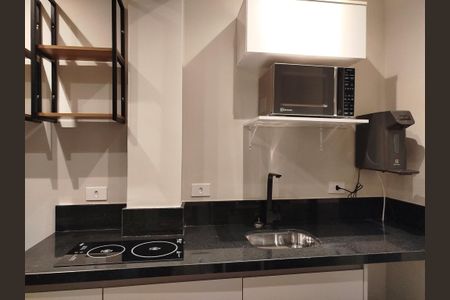 Studio - cozinha - cooktop de kitnet/studio para alugar com 1 quarto, 30m² em Tatuapé, São Paulo