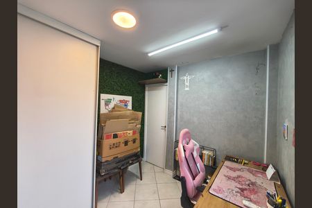 Apartamento à venda com 167m², 4 quartos e 2 vagas Apartamento à venda com 167m², 4 quartos e 2 vagasQuarto 4 - Suíte