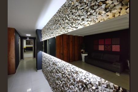 Apartamento à venda com 167m², 4 quartos e 2 vagas Apartamento à venda com 167m², 4 quartos e 2 vagasHall de entrada