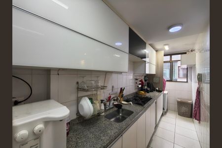 Apartamento à venda com 167m², 4 quartos e 2 vagas Apartamento à venda com 167m², 4 quartos e 2 vagasCozinha - Armários