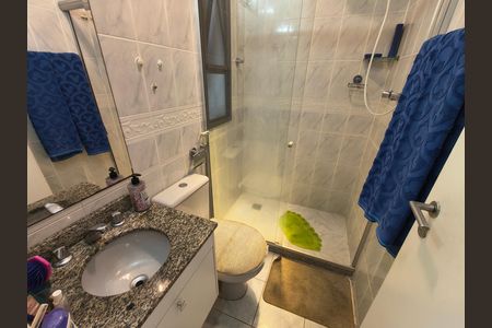 Apartamento à venda com 167m², 4 quartos e 2 vagas Apartamento à venda com 167m², 4 quartos e 2 vagasBanheiro Social 2