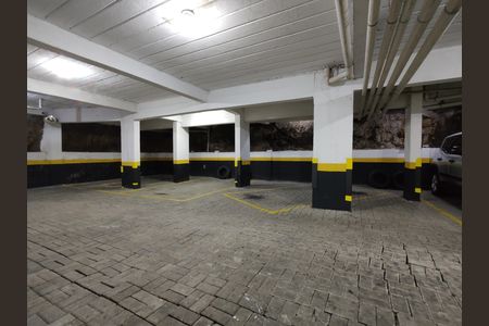 Apartamento à venda com 167m², 4 quartos e 2 vagas Apartamento à venda com 167m², 4 quartos e 2 vagasGaragem