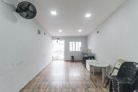 Casa de condomínio para alugar com 64m², 1 quarto e 2 vagasÁrea comum - Salão de festas