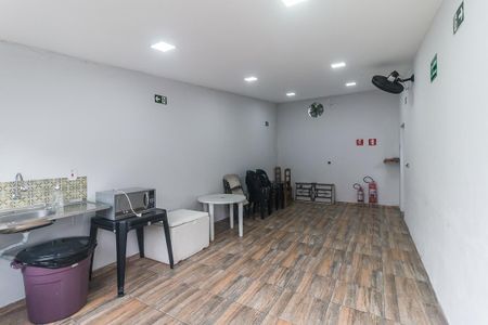 Casa de condomínio para alugar com 64m², 1 quarto e 2 vagasÁrea comum - Salão de festas