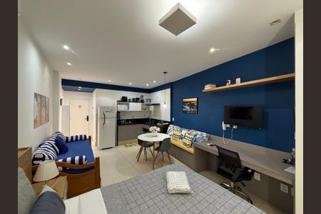 Apartamento à venda com 32m², 1 quarto e sem vagaQuarto