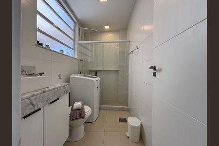 Apartamento à venda com 32m², 1 quarto e sem vagaBanheiro social