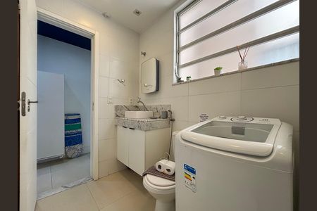 Apartamento à venda com 32m², 1 quarto e sem vagaBanheiro social