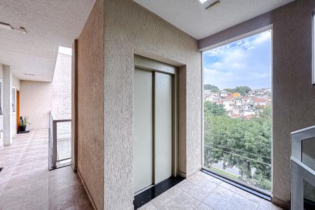 Apartamento à venda com 37m², 2 quartos e 1 vagaÁrea comum