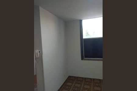 Sala de apartamento para alugar com 3 quartos, 60m² em Praia da Bandeira, Rio de Janeiro