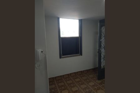 Sala de apartamento para alugar com 3 quartos, 60m² em Praia da Bandeira, Rio de Janeiro