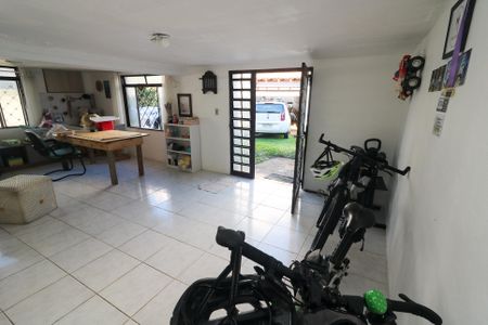 Casa à venda com 140m², 4 quartos e 2 vagasQuarto 4