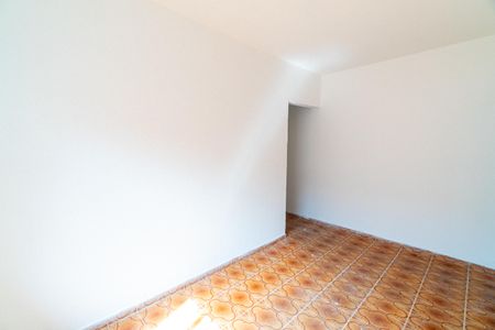 Sala de casa para alugar com 2 quartos, 75m² em Jardim Lourdes, São Paulo
