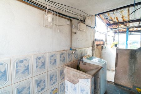 Casa para alugar com 75m², 2 quartos e 1 vaga Casa para alugar com 75m², 2 quartos e 1 vagaLavanderia