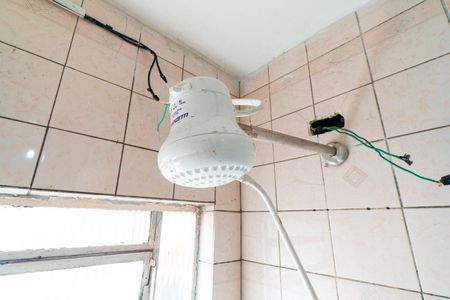 Casa para alugar com 75m², 2 quartos e 1 vaga Casa para alugar com 75m², 2 quartos e 1 vagaBanheiro