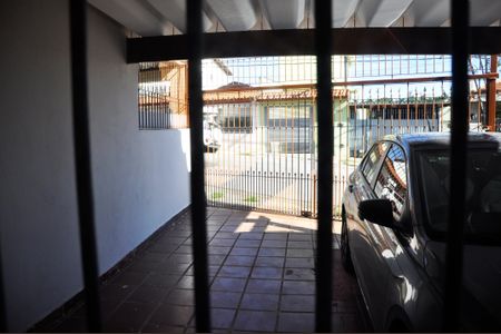 Casa à venda com 128m², 3 quartos e 3 vagas