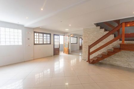 Sala de estar  de casa para alugar com 3 quartos, 180m² em Jardim Apura, Diadema
