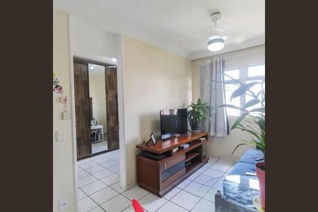 Sala de apartamento para alugar com 2 quartos, 41m² em Cidade Líder, São Paulo