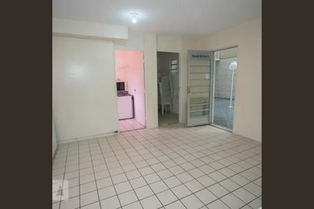 Apartamento à venda com 41m², 2 quartos e 1 vagaÁrea externa