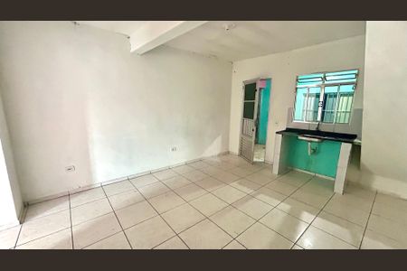 Cozinha de casa para alugar com 1 quarto, 30m² em Parque Maria Helena, Guarulhos