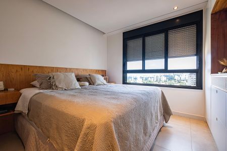 Suíte de apartamento para alugar com 2 quartos, 101m² em Sumarezinho, São Paulo