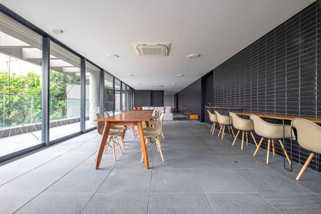 Apartamento para alugar com 101m², 2 quartos e 2 vagas Apartamento para alugar com 101m², 2 quartos e 2 vagasSalão de Festas