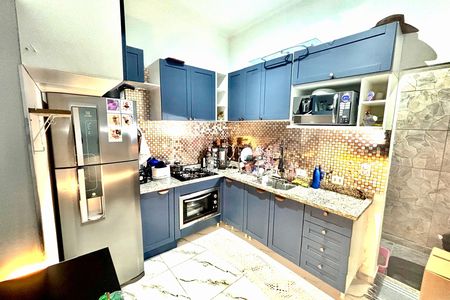 Cozinha de casa à venda com 2 quartos, 50m² em Vila Araguaia, São Paulo