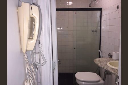 Apartamento à venda com 100m², 4 quartos e 2 vagasBanheiro 
