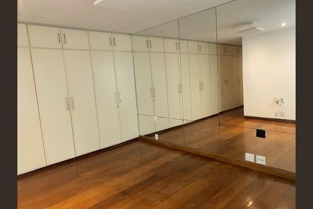 Apartamento à venda com 100m², 4 quartos e 2 vagasQuarto