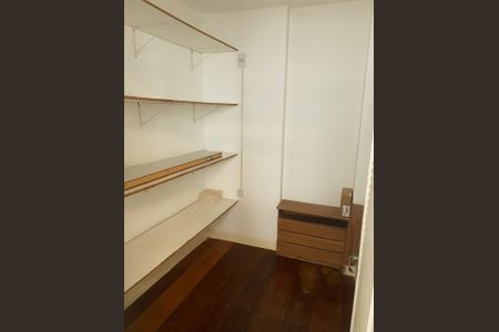 Apartamento à venda com 100m², 4 quartos e 2 vagasÁrea de Serviço