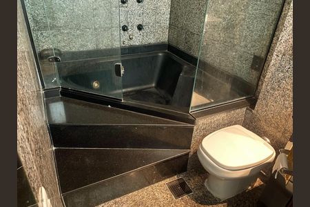 Apartamento à venda com 100m², 4 quartos e 2 vagasBanheiro 2